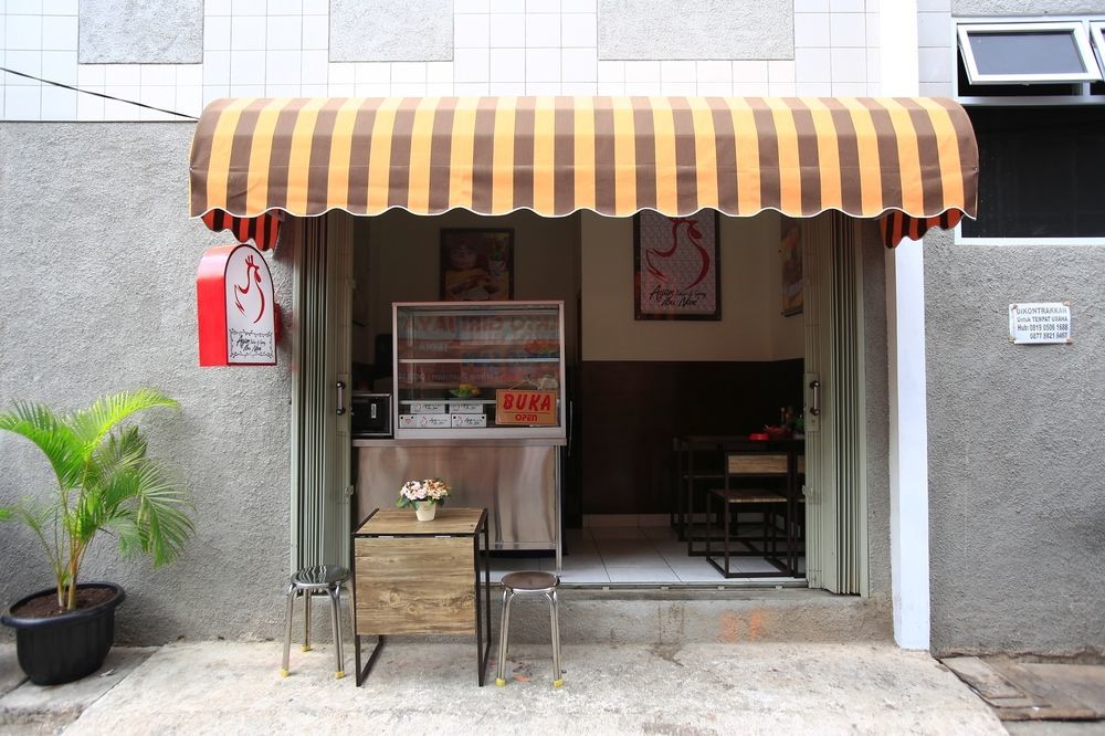 Reddoorz @ Karet Pedurenan 2 Jakarta Eksteriør billede
